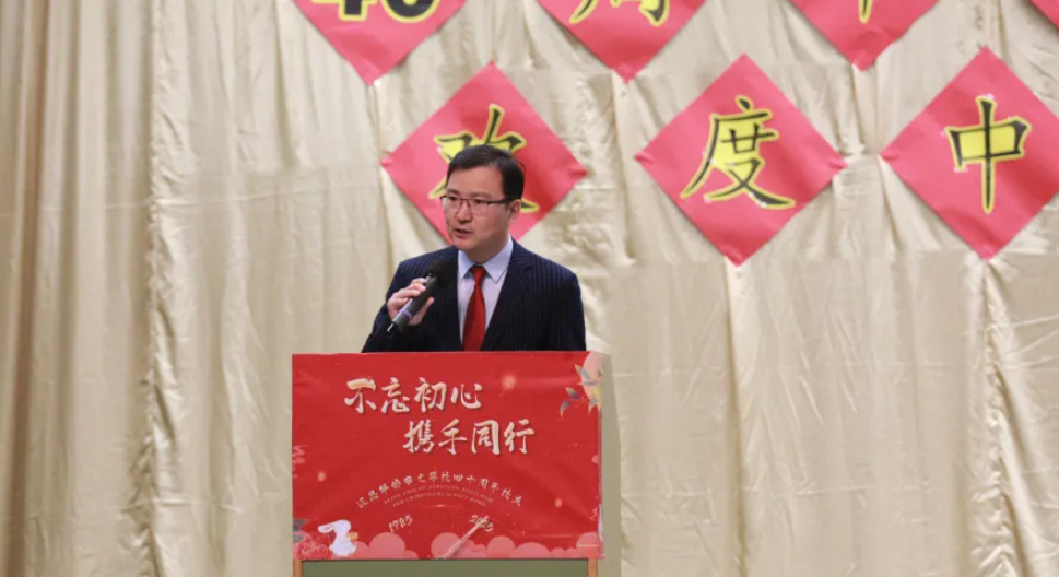 中国驻杜塞尔多夫总领事余勇出席波恩华侨中文学校40周年校庆